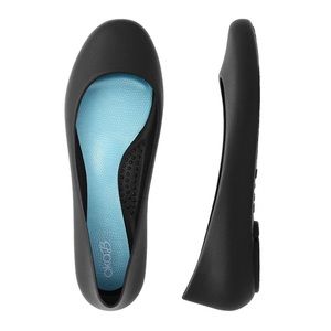 okaB Taylor Black Matte Ballet Flats - Brand New! (Size 9)
